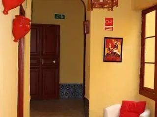 Palomas Pensión 2*
